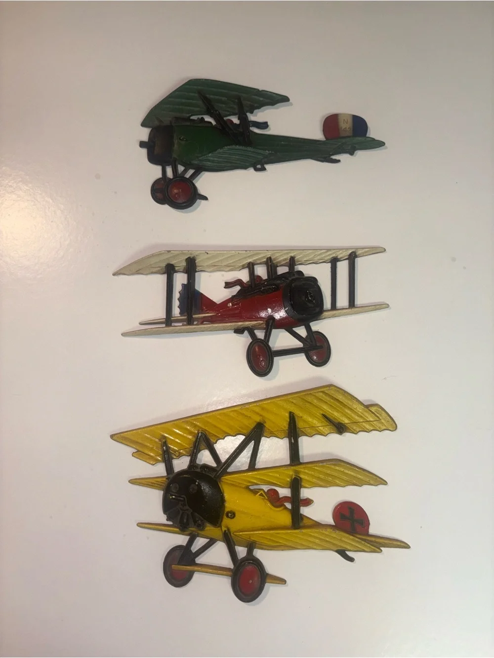 3 Vintage WW1 Fighter Bi Plane, 1975 Homco USA Cast metal Wall Decor
